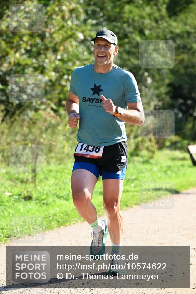 27.09.2026 - 35. Volkslauf durch das schöne Alstertal Dr. Thomas Lammeyer http://msf.ph/oto/10574622 27.09.2026 11:33:33 Laufen 1436 meine-sportfotos.de