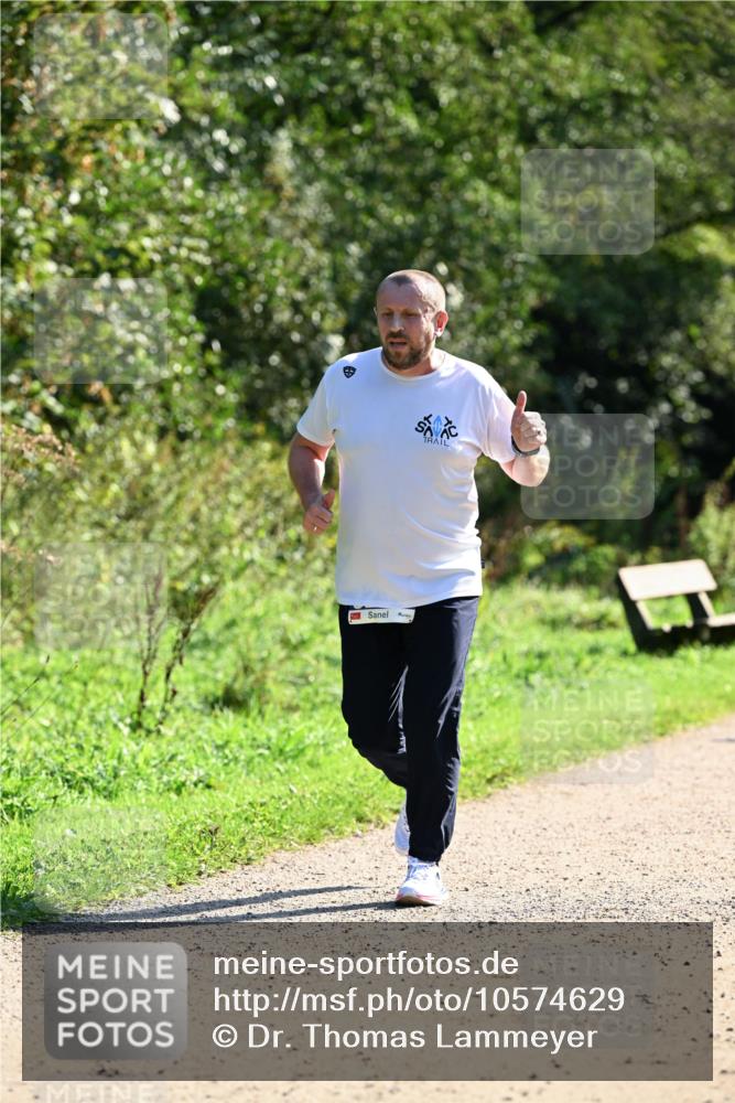 27.09.2026 - 35. Volkslauf durch das schöne Alstertal Dr. Thomas Lammeyer http://msf.ph/oto/10574629 27.09.2026 11:33:35 Laufen  meine-sportfotos.de