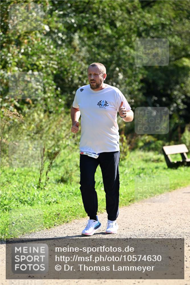 27.09.2026 - 35. Volkslauf durch das schöne Alstertal Dr. Thomas Lammeyer http://msf.ph/oto/10574630 27.09.2026 11:33:36 Laufen  meine-sportfotos.de