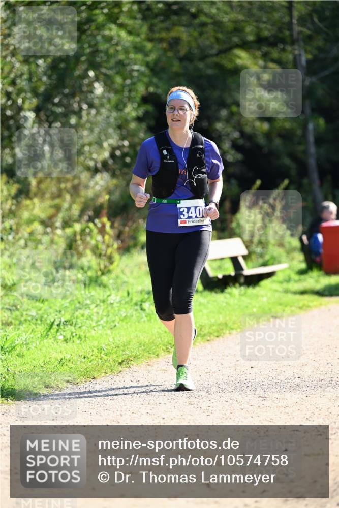 27.09.2026 - 35. Volkslauf durch das schöne Alstertal Dr. Thomas Lammeyer http://msf.ph/oto/10574758 27.09.2026 11:34:50 Laufen 340 meine-sportfotos.de