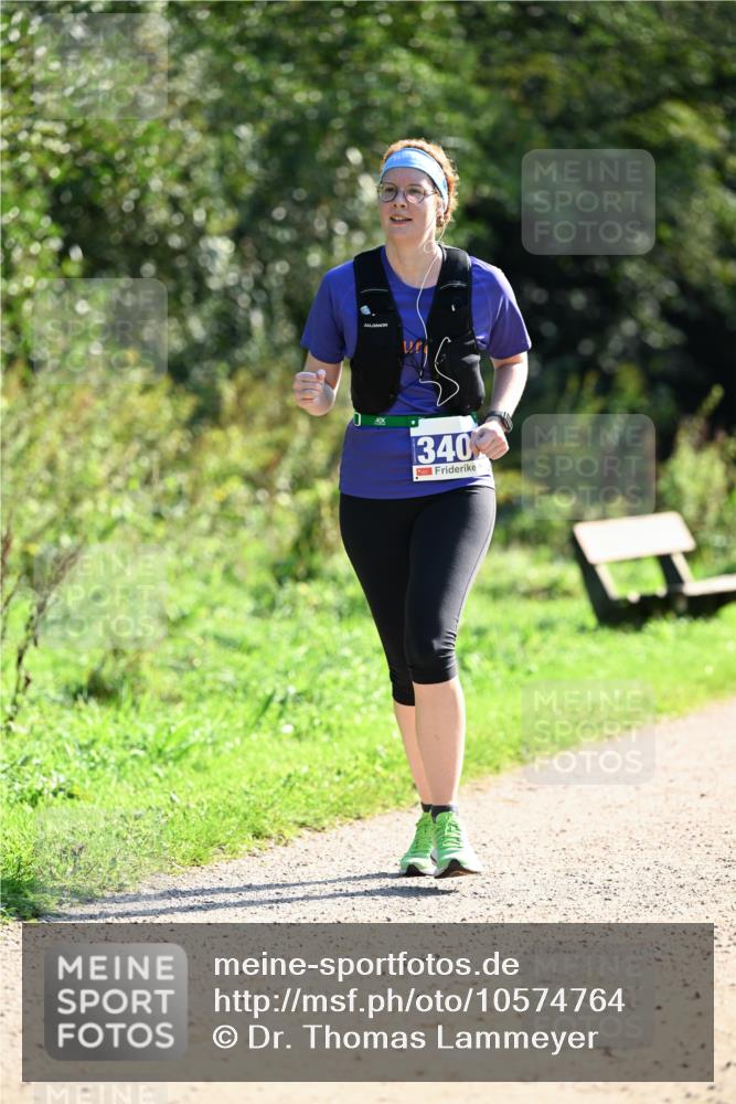 27.09.2026 - 35. Volkslauf durch das schöne Alstertal Dr. Thomas Lammeyer http://msf.ph/oto/10574764 27.09.2026 11:34:51 Laufen 340 meine-sportfotos.de