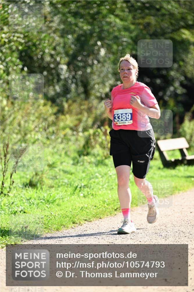 27.09.2026 - 35. Volkslauf durch das schöne Alstertal Dr. Thomas Lammeyer http://msf.ph/oto/10574793 27.09.2026 11:34:57 Laufen 3389 meine-sportfotos.de
