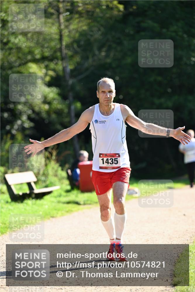 27.09.2026 - 35. Volkslauf durch das schöne Alstertal Dr. Thomas Lammeyer http://msf.ph/oto/10574821 27.09.2026 11:35:03 Laufen 1435 meine-sportfotos.de