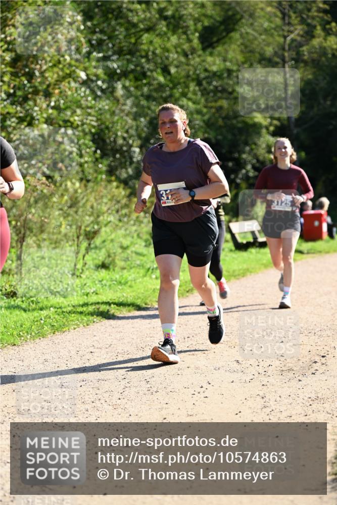 27.09.2026 - 35. Volkslauf durch das schöne Alstertal Dr. Thomas Lammeyer http://msf.ph/oto/10574863 27.09.2026 11:35:14 Laufen  meine-sportfotos.de