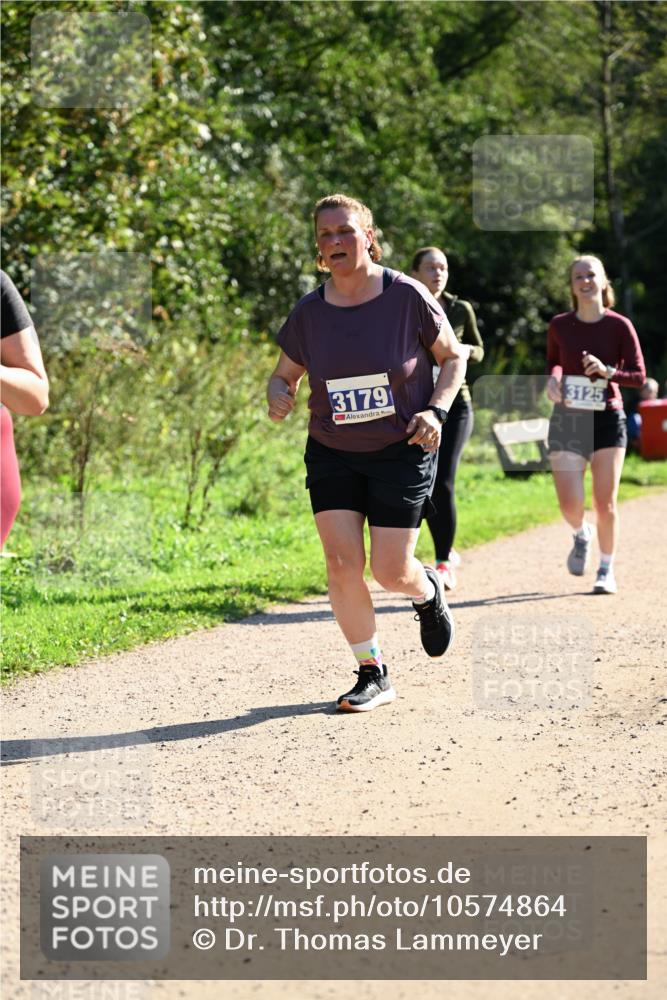 27.09.2026 - 35. Volkslauf durch das schöne Alstertal Dr. Thomas Lammeyer http://msf.ph/oto/10574864 27.09.2026 11:35:14 Laufen 3179, 3125 meine-sportfotos.de