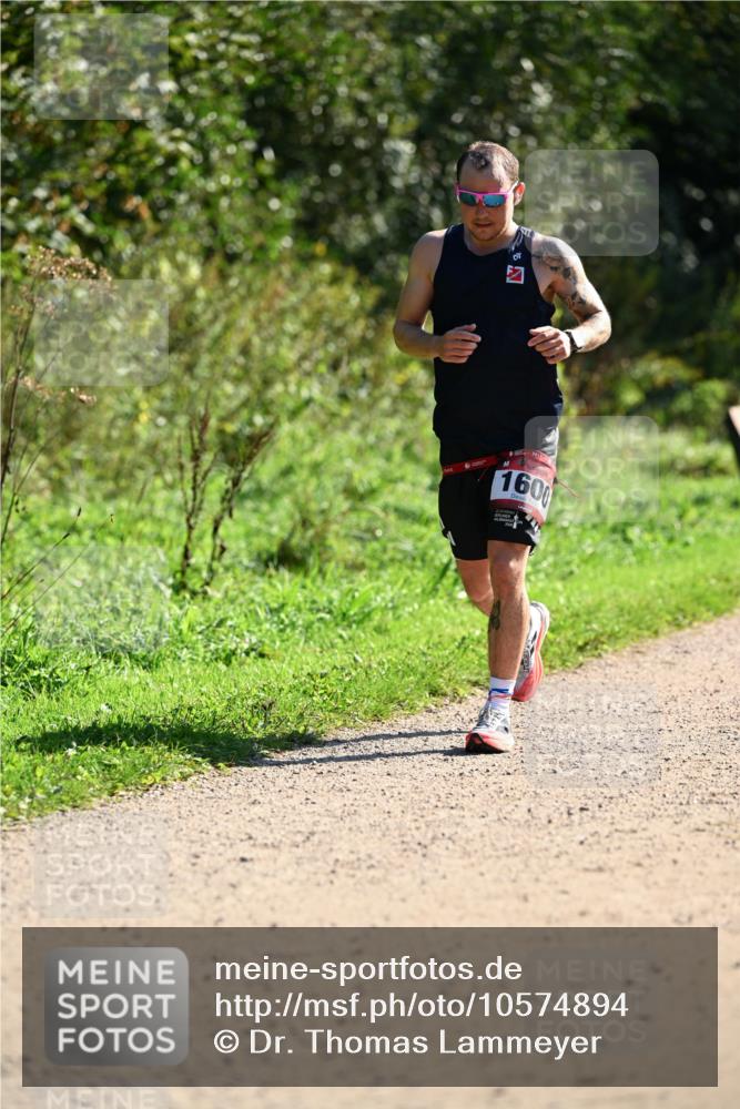 27.09.2026 - 35. Volkslauf durch das schöne Alstertal Dr. Thomas Lammeyer http://msf.ph/oto/10574894 27.09.2026 11:35:25 Laufen 1600 meine-sportfotos.de
