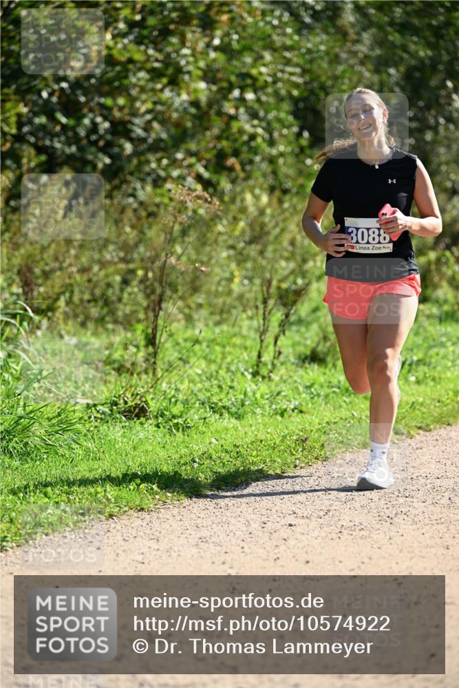 27.09.2026 - 35. Volkslauf durch das schöne Alstertal Dr. Thomas Lammeyer http://msf.ph/oto/10574922 27.09.2026 11:35:29 Laufen 3088 meine-sportfotos.de