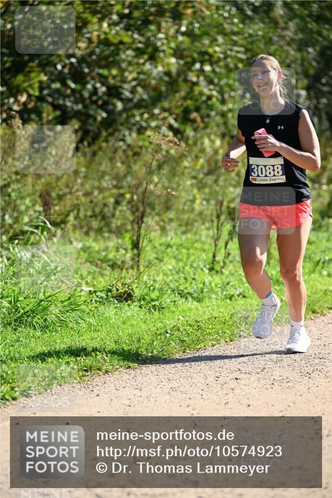 27.09.2026 - 35. Volkslauf durch das schöne Alstertal Dr. Thomas Lammeyer http://msf.ph/oto/10574923 27.09.2026 11:35:29 Laufen 9, 3088 meine-sportfotos.de