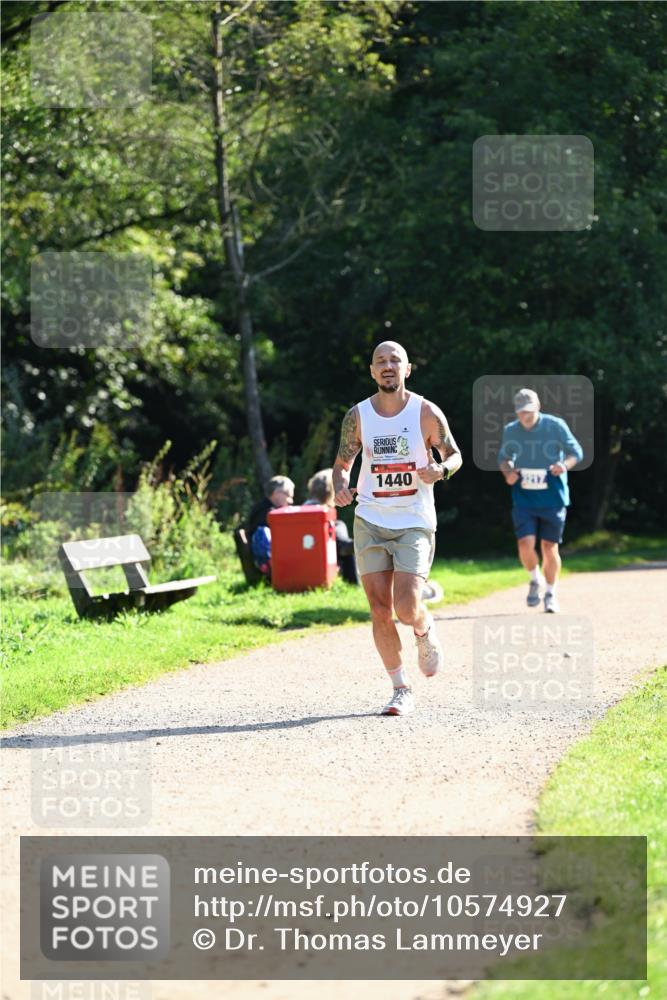 27.09.2026 - 35. Volkslauf durch das schöne Alstertal Dr. Thomas Lammeyer http://msf.ph/oto/10574927 27.09.2026 11:35:34 Laufen 1440, 2217 meine-sportfotos.de