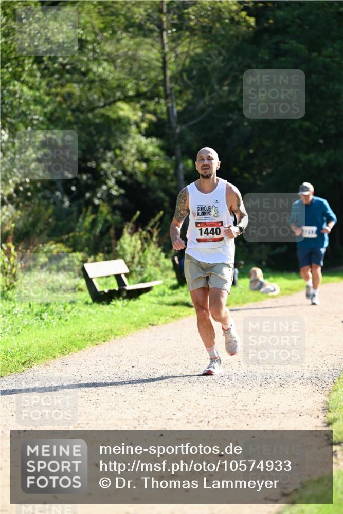 27.09.2026 - 35. Volkslauf durch das schöne Alstertal Dr. Thomas Lammeyer http://msf.ph/oto/10574933 27.09.2026 11:35:35 Laufen 1440 meine-sportfotos.de