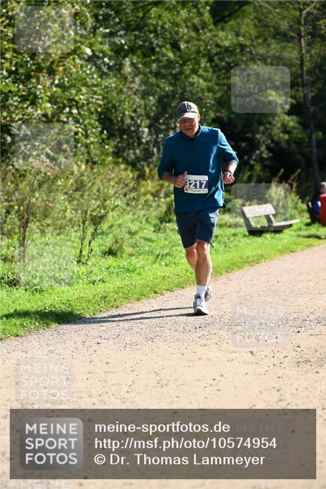 27.09.2026 - 35. Volkslauf durch das schöne Alstertal Dr. Thomas Lammeyer http://msf.ph/oto/10574954 27.09.2026 11:35:41 Laufen 3217 meine-sportfotos.de
