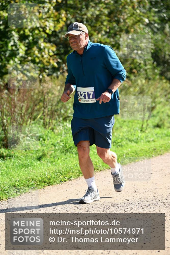 27.09.2026 - 35. Volkslauf durch das schöne Alstertal Dr. Thomas Lammeyer http://msf.ph/oto/10574971 27.09.2026 11:35:43 Laufen 3217 meine-sportfotos.de