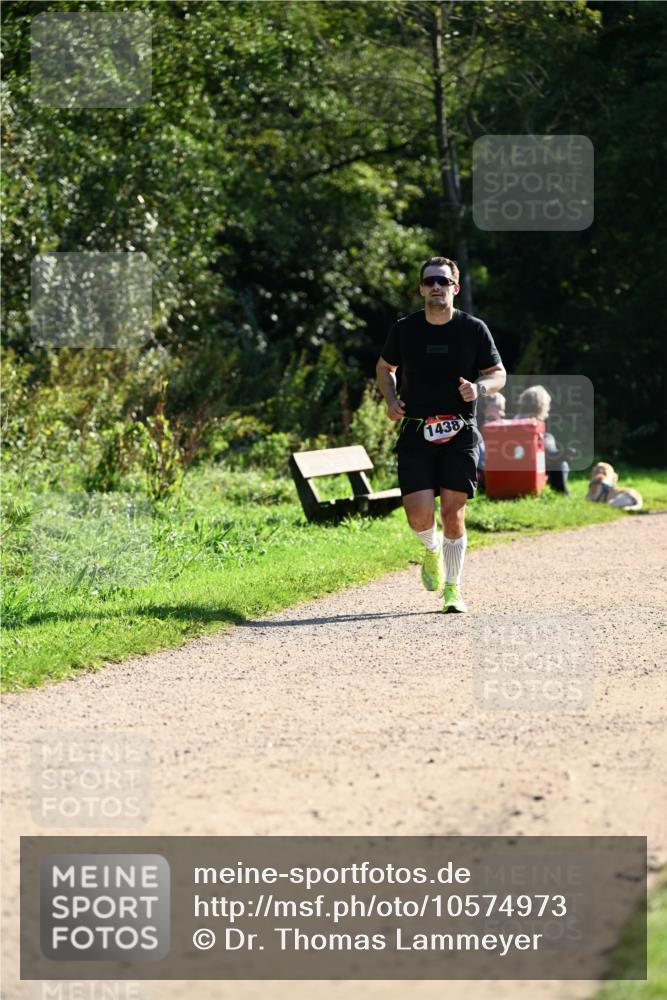 27.09.2026 - 35. Volkslauf durch das schöne Alstertal Dr. Thomas Lammeyer http://msf.ph/oto/10574973 27.09.2026 11:35:48 Laufen 1438 meine-sportfotos.de