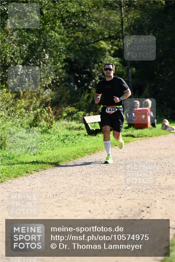 27.09.2026 - 35. Volkslauf durch das schöne Alstertal Dr. Thomas Lammeyer http://msf.ph/oto/10574975 27.09.2026 11:35:48 Laufen 1438 meine-sportfotos.de