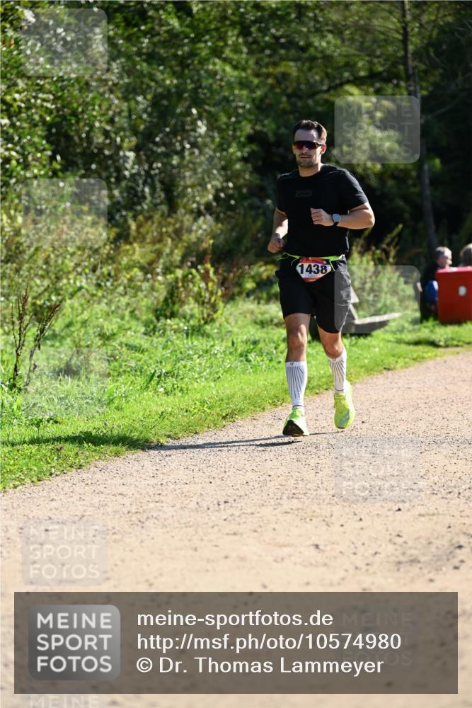 27.09.2026 - 35. Volkslauf durch das schöne Alstertal Dr. Thomas Lammeyer http://msf.ph/oto/10574980 27.09.2026 11:35:49 Laufen 1438 meine-sportfotos.de