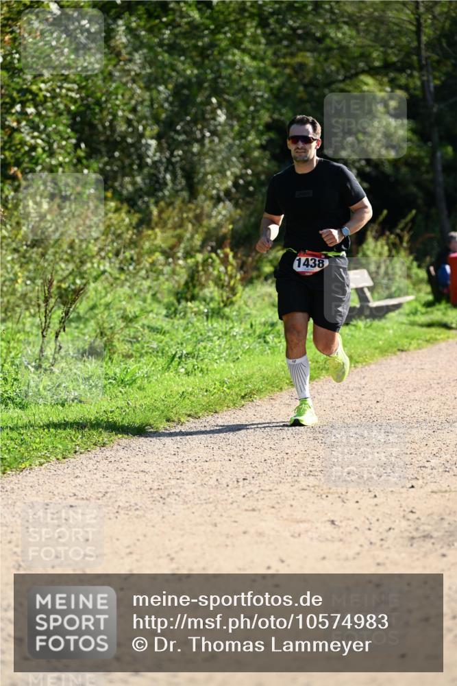 27.09.2026 - 35. Volkslauf durch das schöne Alstertal Dr. Thomas Lammeyer http://msf.ph/oto/10574983 27.09.2026 11:35:49 Laufen 1438 meine-sportfotos.de