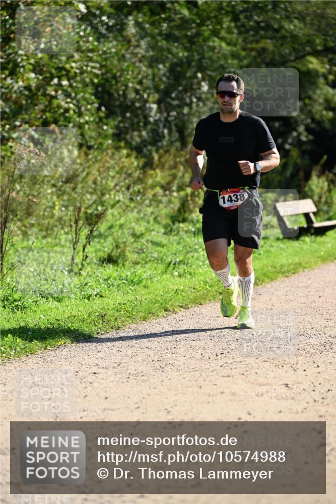 27.09.2026 - 35. Volkslauf durch das schöne Alstertal Dr. Thomas Lammeyer http://msf.ph/oto/10574988 27.09.2026 11:35:49 Laufen 1438 meine-sportfotos.de