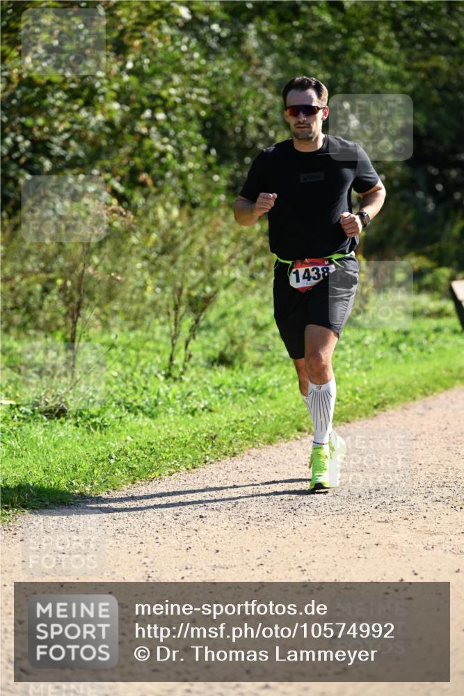27.09.2026 - 35. Volkslauf durch das schöne Alstertal Dr. Thomas Lammeyer http://msf.ph/oto/10574992 27.09.2026 11:35:50 Laufen 1438 meine-sportfotos.de