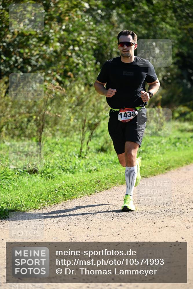 27.09.2026 - 35. Volkslauf durch das schöne Alstertal Dr. Thomas Lammeyer http://msf.ph/oto/10574993 27.09.2026 11:35:50 Laufen 1438 meine-sportfotos.de