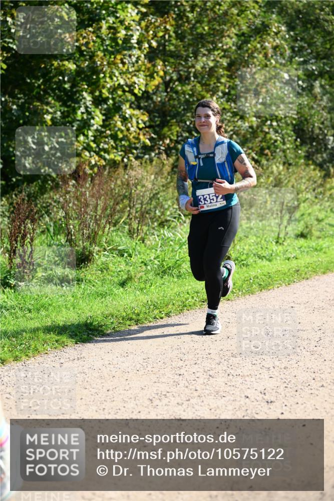 27.09.2026 - 35. Volkslauf durch das schöne Alstertal Dr. Thomas Lammeyer http://msf.ph/oto/10575122 27.09.2026 11:36:09 Laufen 3352 meine-sportfotos.de