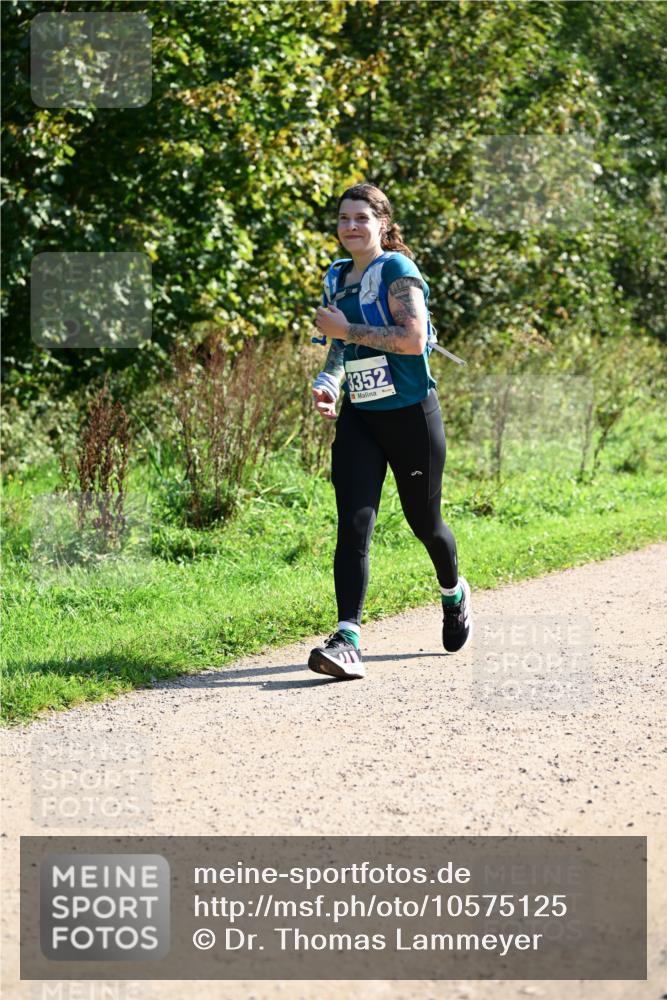 27.09.2026 - 35. Volkslauf durch das schöne Alstertal Dr. Thomas Lammeyer http://msf.ph/oto/10575125 27.09.2026 11:36:09 Laufen 3352 meine-sportfotos.de