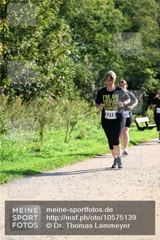 27.09.2026 - 35. Volkslauf durch das schöne Alstertal Dr. Thomas Lammeyer http://msf.ph/oto/10575139 27.09.2026 11:36:13 Laufen 3318, 19 meine-sportfotos.de