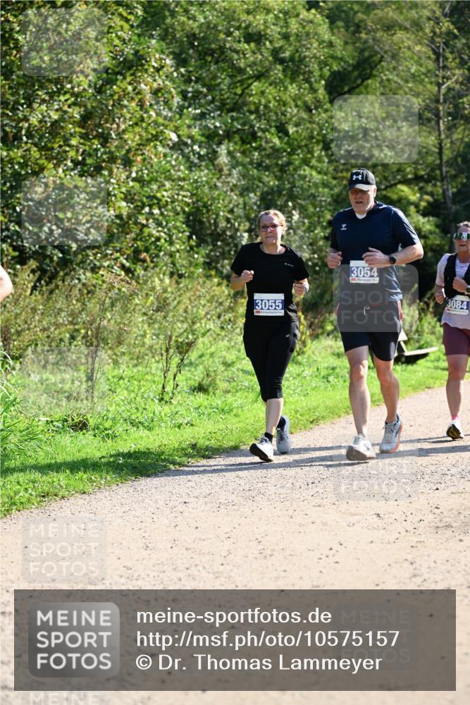 27.09.2026 - 35. Volkslauf durch das schöne Alstertal Dr. Thomas Lammeyer http://msf.ph/oto/10575157 27.09.2026 11:36:16 Laufen 3055, 3054, 3084 meine-sportfotos.de