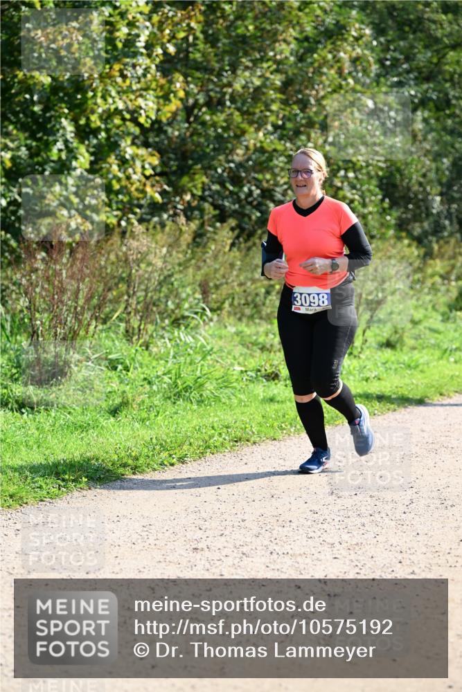 27.09.2026 - 35. Volkslauf durch das schöne Alstertal Dr. Thomas Lammeyer http://msf.ph/oto/10575192 27.09.2026 11:36:27 Laufen 3098 meine-sportfotos.de