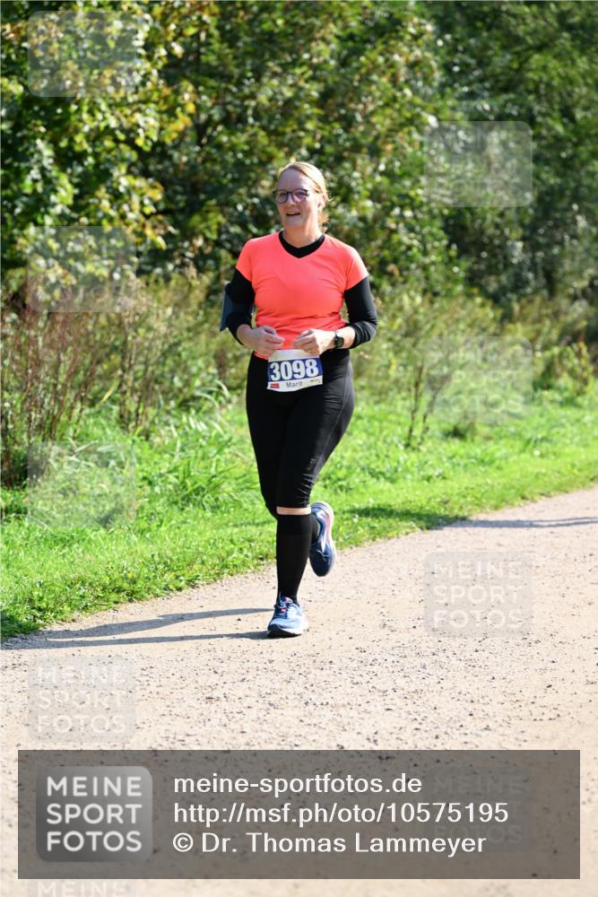 27.09.2026 - 35. Volkslauf durch das schöne Alstertal Dr. Thomas Lammeyer http://msf.ph/oto/10575195 27.09.2026 11:36:27 Laufen 3098 meine-sportfotos.de