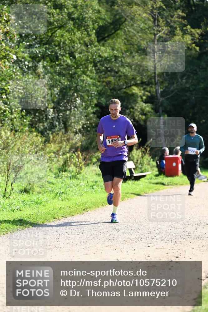 27.09.2026 - 35. Volkslauf durch das schöne Alstertal Dr. Thomas Lammeyer http://msf.ph/oto/10575210 27.09.2026 11:36:34 Laufen 1455 meine-sportfotos.de