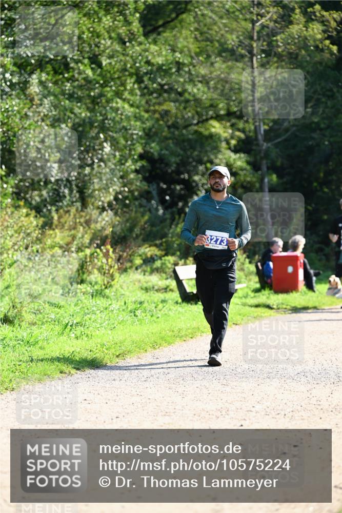 27.09.2026 - 35. Volkslauf durch das schöne Alstertal Dr. Thomas Lammeyer http://msf.ph/oto/10575224 27.09.2026 11:36:37 Laufen 3273 meine-sportfotos.de