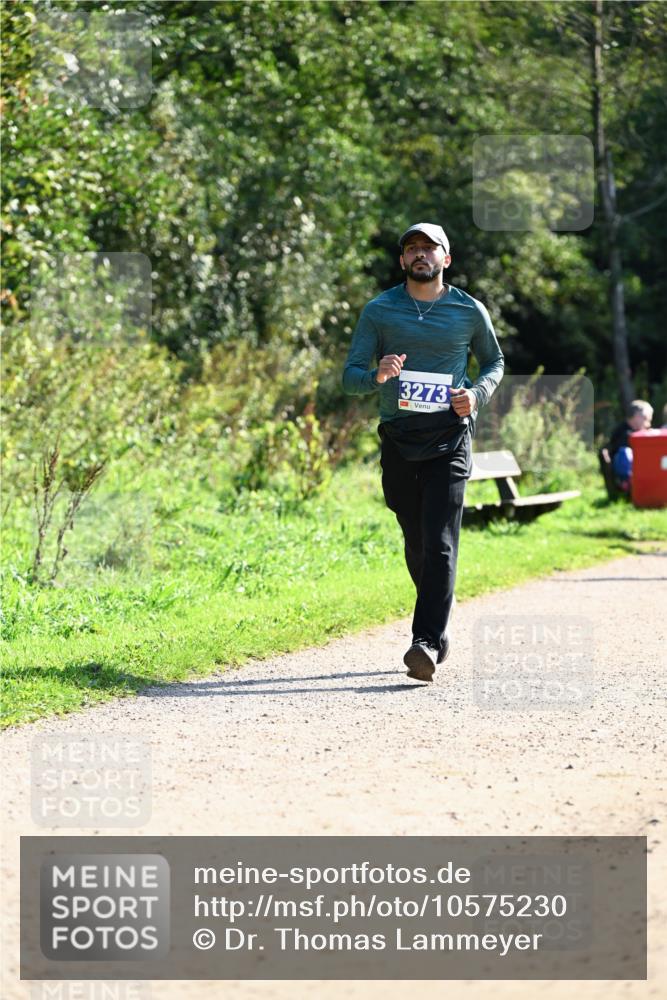 27.09.2026 - 35. Volkslauf durch das schöne Alstertal Dr. Thomas Lammeyer http://msf.ph/oto/10575230 27.09.2026 11:36:37 Laufen 3273 meine-sportfotos.de