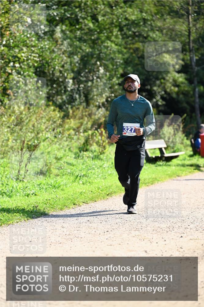 27.09.2026 - 35. Volkslauf durch das schöne Alstertal Dr. Thomas Lammeyer http://msf.ph/oto/10575231 27.09.2026 11:36:37 Laufen 327 meine-sportfotos.de