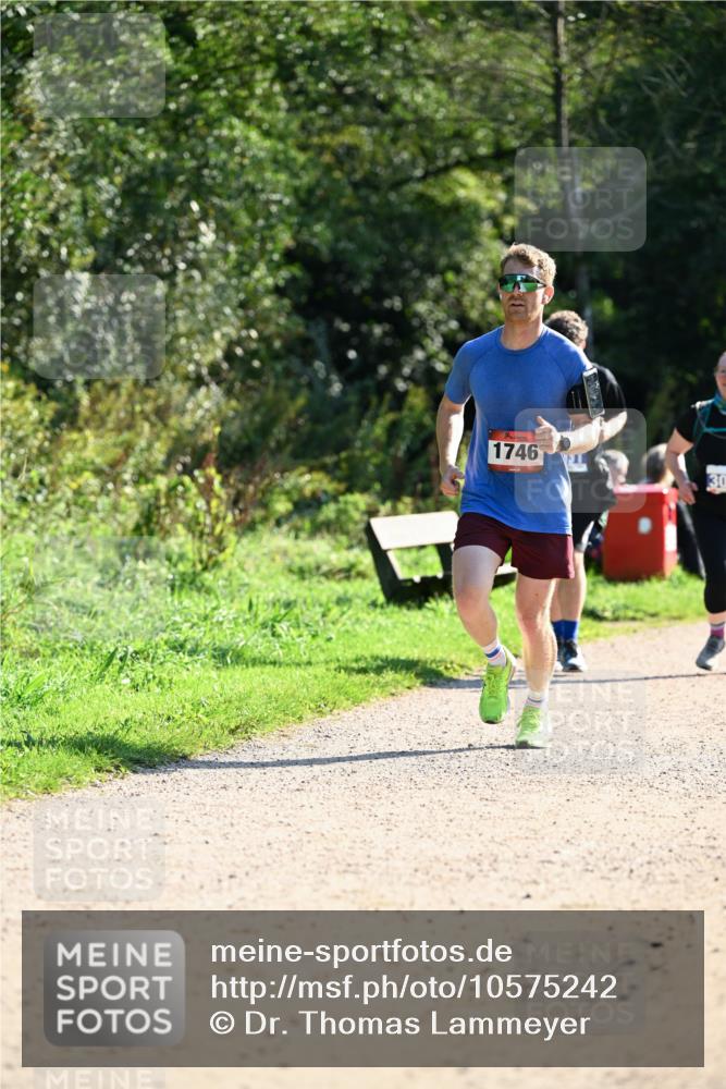 27.09.2026 - 35. Volkslauf durch das schöne Alstertal Dr. Thomas Lammeyer http://msf.ph/oto/10575242 27.09.2026 11:36:40 Laufen 1746 meine-sportfotos.de
