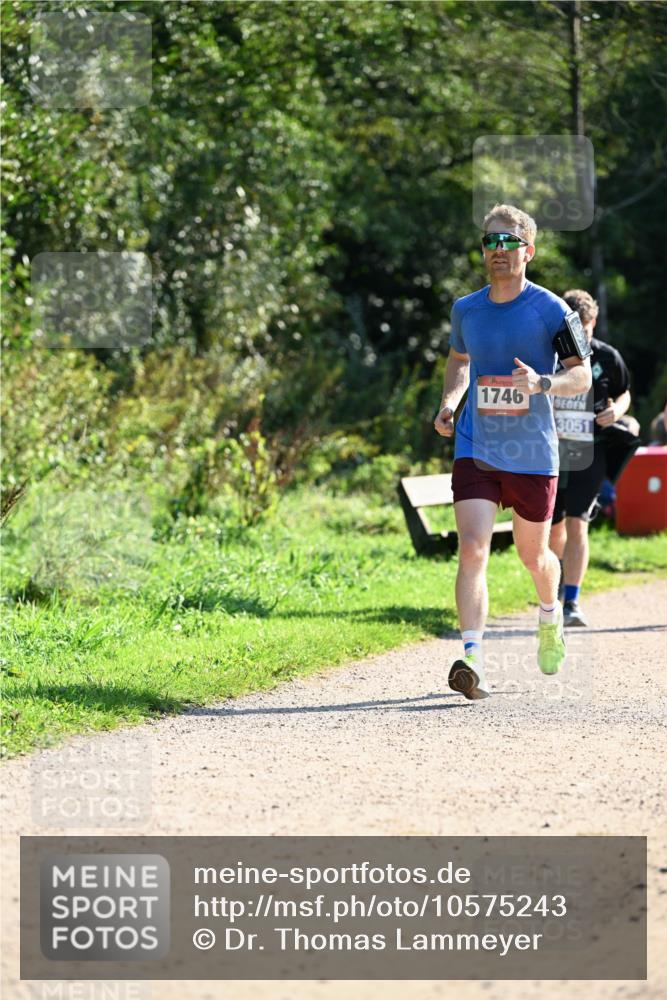 27.09.2026 - 35. Volkslauf durch das schöne Alstertal Dr. Thomas Lammeyer http://msf.ph/oto/10575243 27.09.2026 11:36:40 Laufen 1746, 3051 meine-sportfotos.de