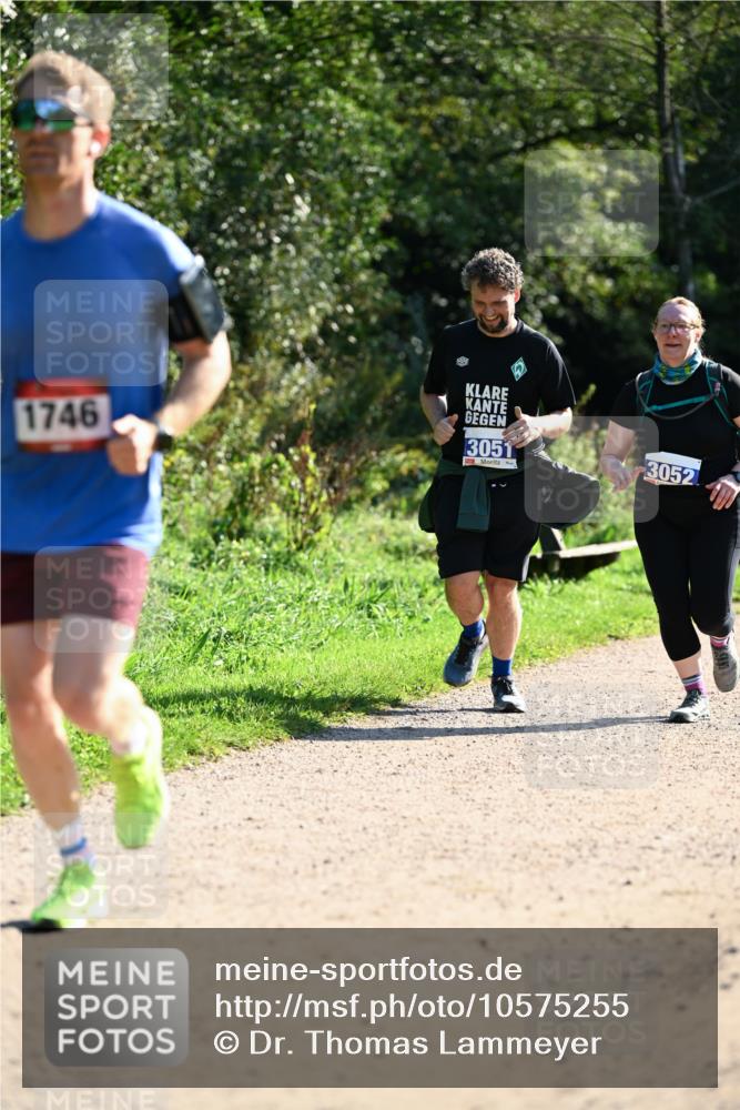 27.09.2026 - 35. Volkslauf durch das schöne Alstertal Dr. Thomas Lammeyer http://msf.ph/oto/10575255 27.09.2026 11:36:41 Laufen 1746, 3051, 3052 meine-sportfotos.de