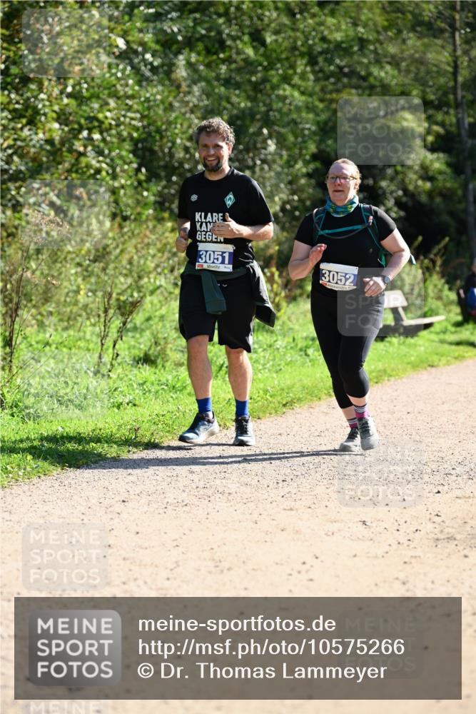 27.09.2026 - 35. Volkslauf durch das schöne Alstertal Dr. Thomas Lammeyer http://msf.ph/oto/10575266 27.09.2026 11:36:43 Laufen 3051, 3052 meine-sportfotos.de