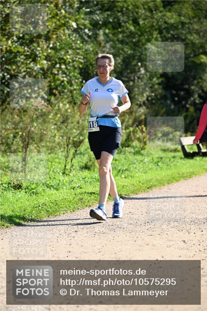 27.09.2026 - 35. Volkslauf durch das schöne Alstertal Dr. Thomas Lammeyer http://msf.ph/oto/10575295 27.09.2026 11:36:57 Laufen 18 meine-sportfotos.de