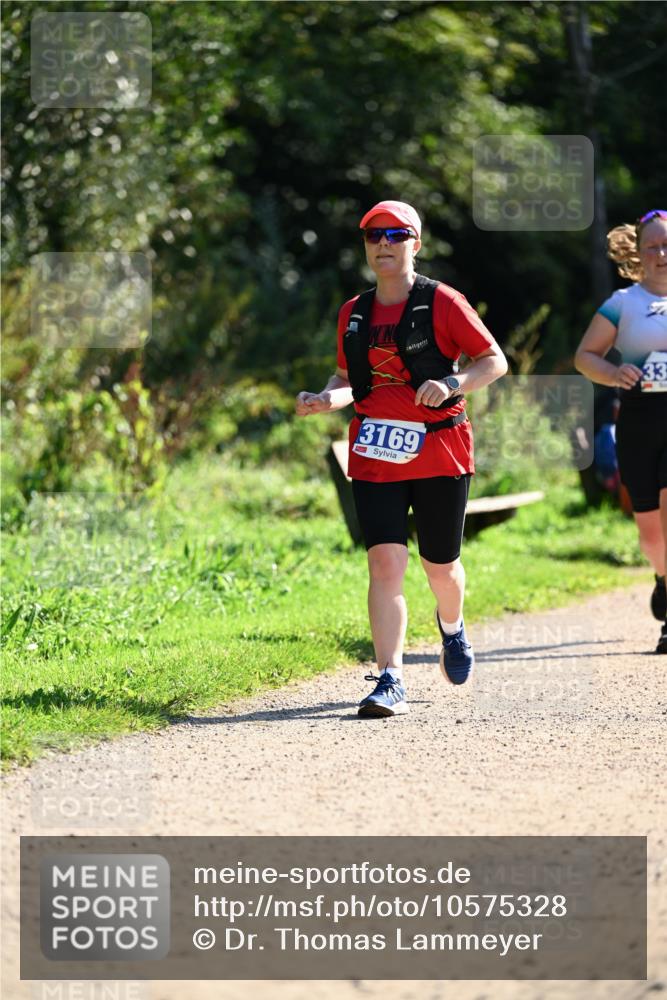 27.09.2026 - 35. Volkslauf durch das schöne Alstertal Dr. Thomas Lammeyer http://msf.ph/oto/10575328 27.09.2026 11:37:30 Laufen 3169, 33 meine-sportfotos.de