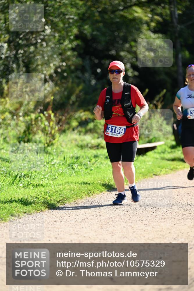 27.09.2026 - 35. Volkslauf durch das schöne Alstertal Dr. Thomas Lammeyer http://msf.ph/oto/10575329 27.09.2026 11:37:31 Laufen 3169, 33 meine-sportfotos.de