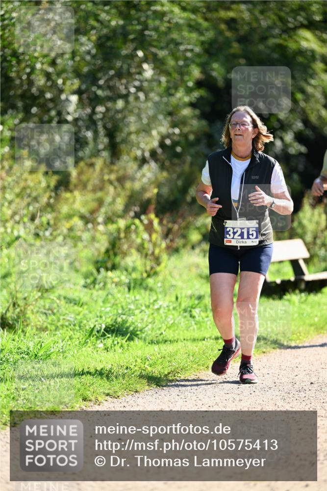 27.09.2026 - 35. Volkslauf durch das schöne Alstertal Dr. Thomas Lammeyer http://msf.ph/oto/10575413 27.09.2026 11:37:48 Laufen 3215 meine-sportfotos.de