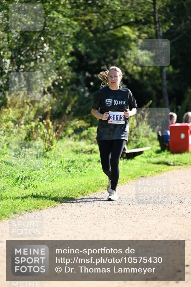27.09.2026 - 35. Volkslauf durch das schöne Alstertal Dr. Thomas Lammeyer http://msf.ph/oto/10575430 27.09.2026 11:37:54 Laufen 3113 meine-sportfotos.de