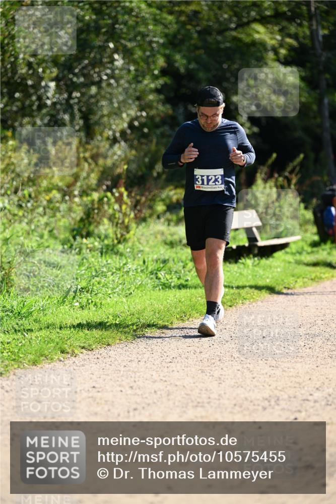 27.09.2026 - 35. Volkslauf durch das schöne Alstertal Dr. Thomas Lammeyer http://msf.ph/oto/10575455 27.09.2026 11:38:12 Laufen 3123 meine-sportfotos.de