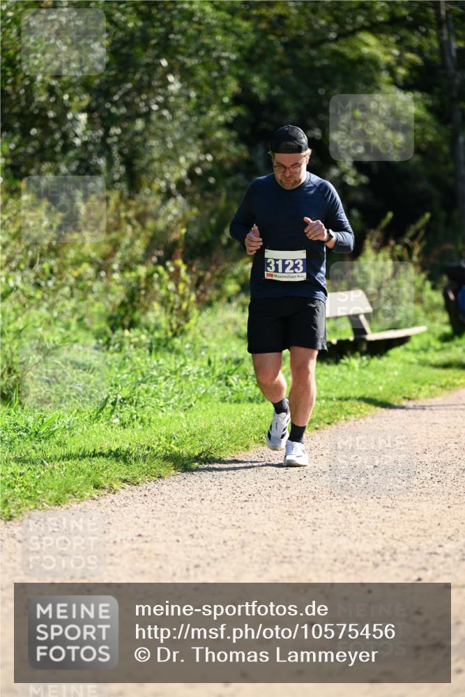 27.09.2026 - 35. Volkslauf durch das schöne Alstertal Dr. Thomas Lammeyer http://msf.ph/oto/10575456 27.09.2026 11:38:12 Laufen 3123 meine-sportfotos.de