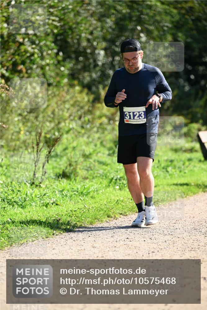 27.09.2026 - 35. Volkslauf durch das schöne Alstertal Dr. Thomas Lammeyer http://msf.ph/oto/10575468 27.09.2026 11:38:13 Laufen 3123 meine-sportfotos.de