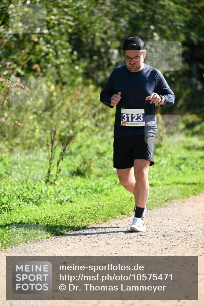 27.09.2026 - 35. Volkslauf durch das schöne Alstertal Dr. Thomas Lammeyer http://msf.ph/oto/10575471 27.09.2026 11:38:14 Laufen 3123 meine-sportfotos.de