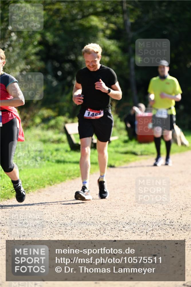 27.09.2026 - 35. Volkslauf durch das schöne Alstertal Dr. Thomas Lammeyer http://msf.ph/oto/10575511 27.09.2026 11:38:28 Laufen 14 meine-sportfotos.de