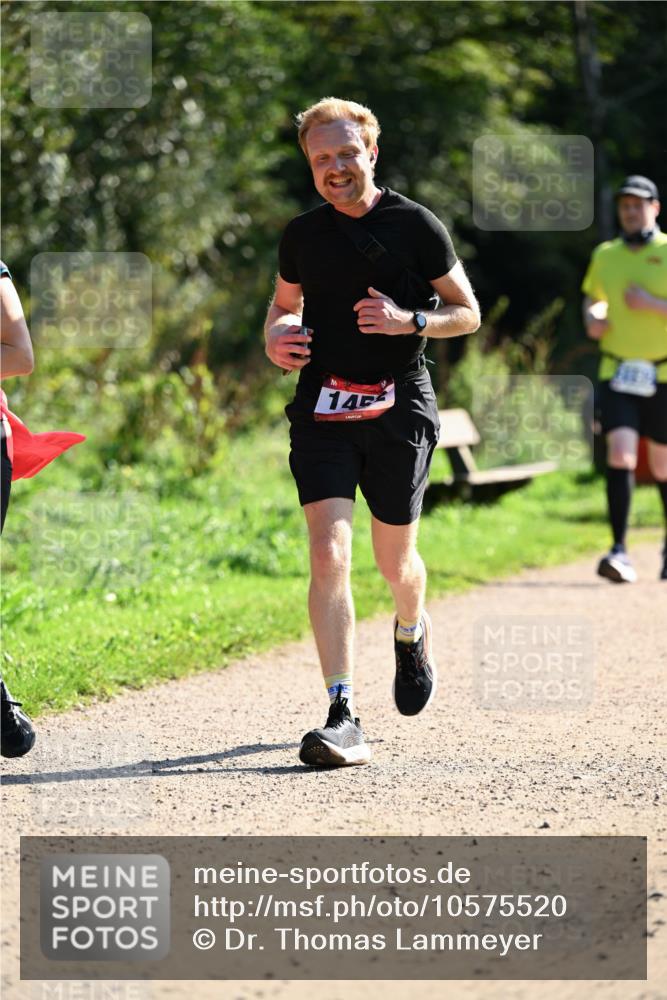 27.09.2026 - 35. Volkslauf durch das schöne Alstertal Dr. Thomas Lammeyer http://msf.ph/oto/10575520 27.09.2026 11:38:29 Laufen 14 meine-sportfotos.de