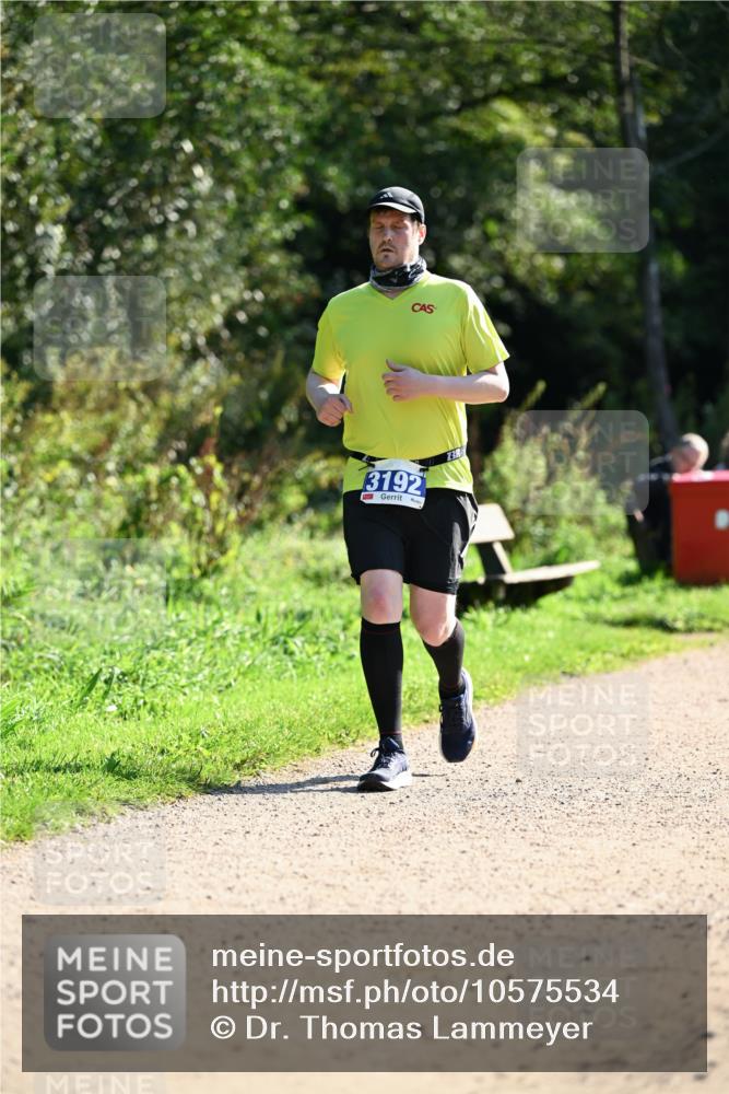 27.09.2026 - 35. Volkslauf durch das schöne Alstertal Dr. Thomas Lammeyer http://msf.ph/oto/10575534 27.09.2026 11:38:31 Laufen 3192 meine-sportfotos.de