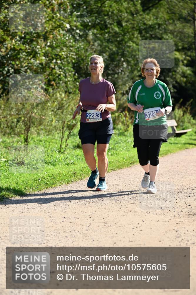27.09.2026 - 35. Volkslauf durch das schöne Alstertal Dr. Thomas Lammeyer http://msf.ph/oto/10575605 27.09.2026 11:38:46 Laufen 3283, 328 meine-sportfotos.de